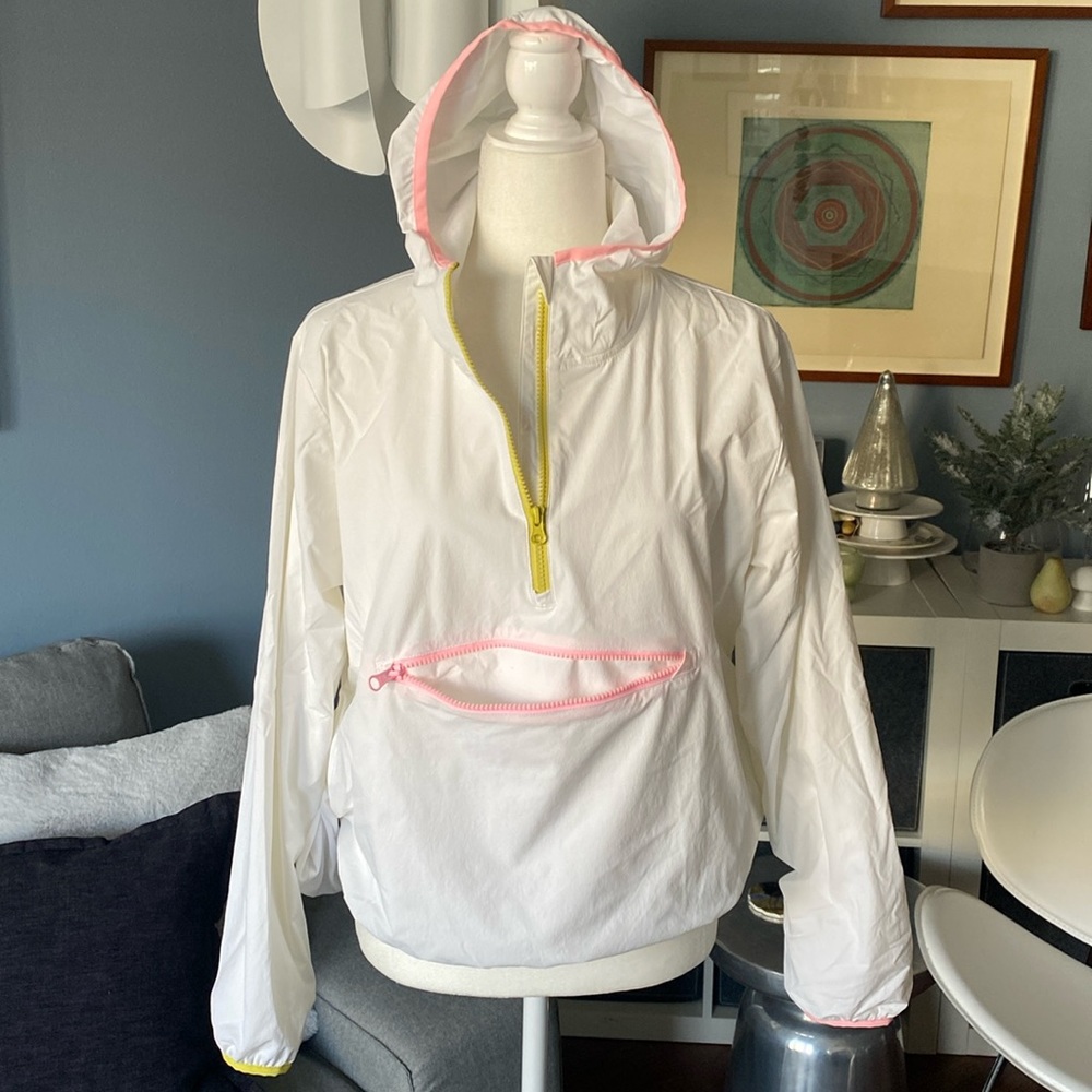 EUC new balance hooded zipper pullover